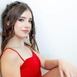 Meet your Posher, Liv